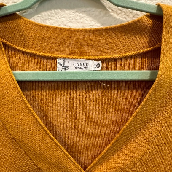 Carve Designs Aurora Sweater, M - Picture 4 of 7